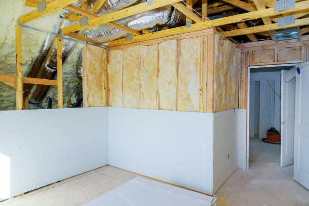 Best Geographic-Specific Insulation Services in Conneaut, OH